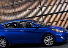 2013 Hyundai Accent и Elantra GT – цены объявлены